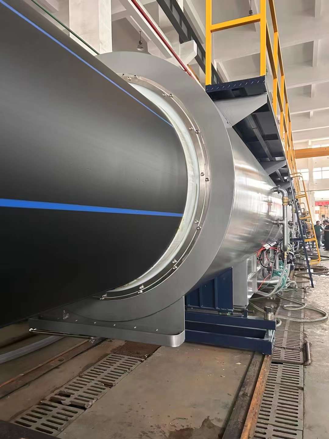 PVC-torude ja PE-torude tootmisel tekkivate pindade aukude tekkepõhjuste analüüs